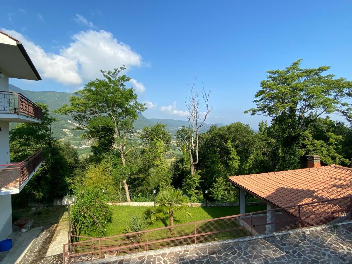 B&B Rox E Claudia Lugnola Ngoại thất bức ảnh