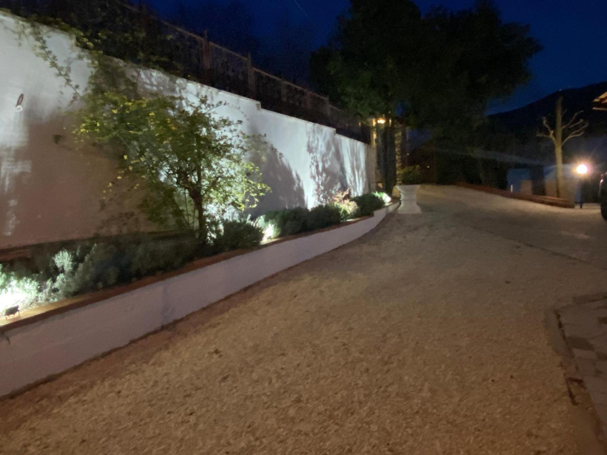B&B Rox E Claudia Lugnola Ngoại thất bức ảnh