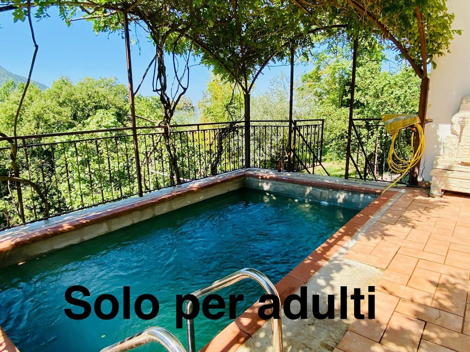 B&B Rox E Claudia Lugnola Ngoại thất bức ảnh
